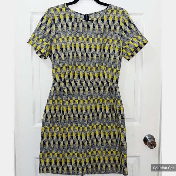 Collective Concepts Size Small Short Sleeve Dress like new - Picture 2 of 7
